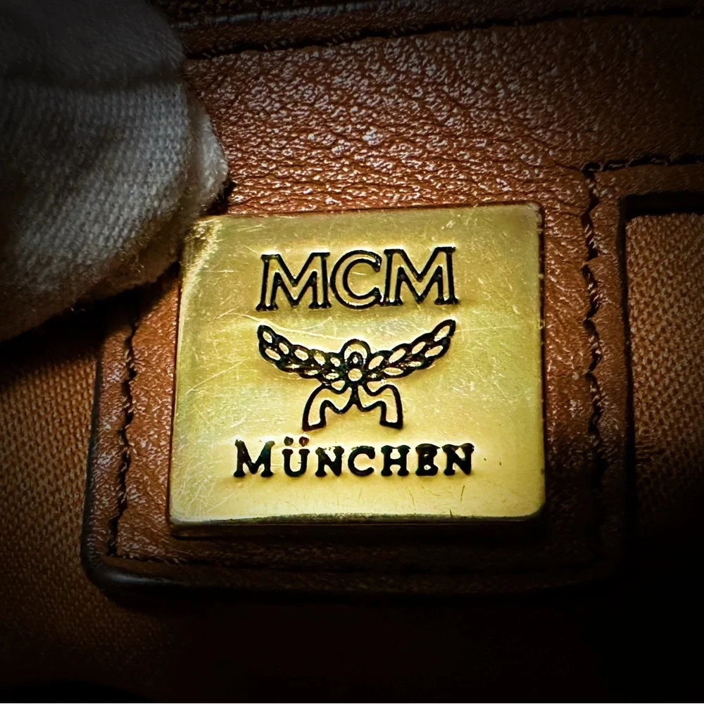 Authentic MCM Vintage shoulder bag Tan Leather Satchel tote bag - Picture 8 of 17